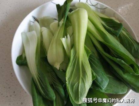 蔬菜|教你在家做营养早餐,手不沾面简单好学,15分钟搞定,好吃还顶饱