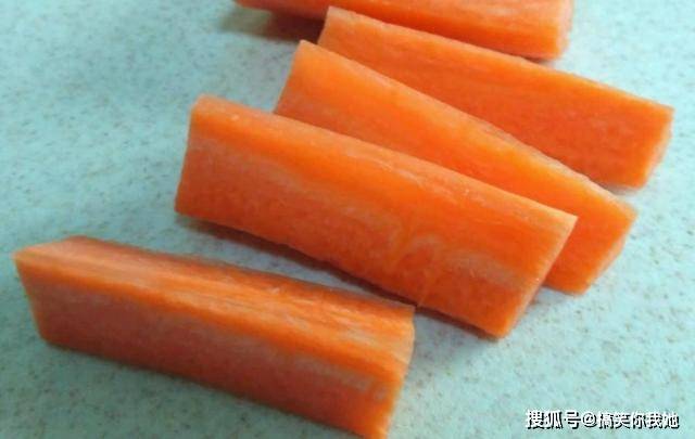 因为|这菜多吃防近视，教你做成零食，小孩喜欢吃，每天吃点视力好