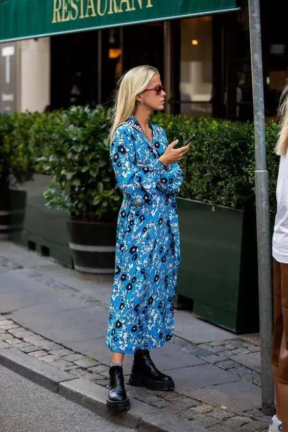 运动鞋|这个秋天，平底鞋+裙子穿出女人最轻松、优雅的样子，巨时髦！