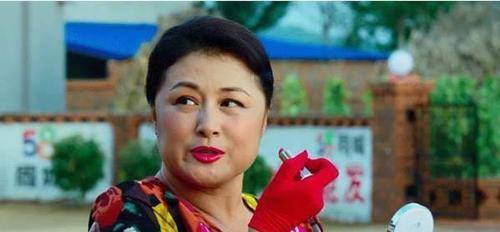 谢大|于月仙妹妹发文，2人神似好像双胞胎，要替姐姐出演乡村爱情