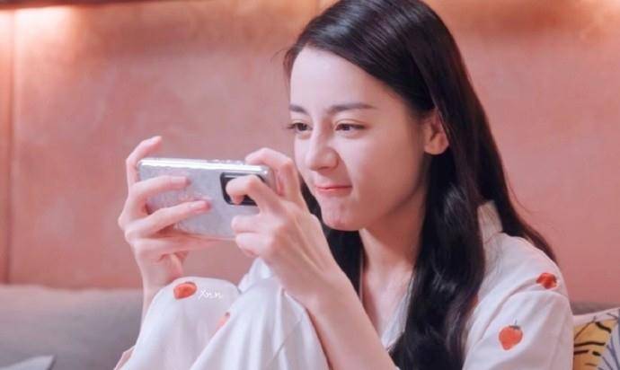 角色|《你是我的荣耀》连夺6天日冠，但肖战这部狠剧快杀来了