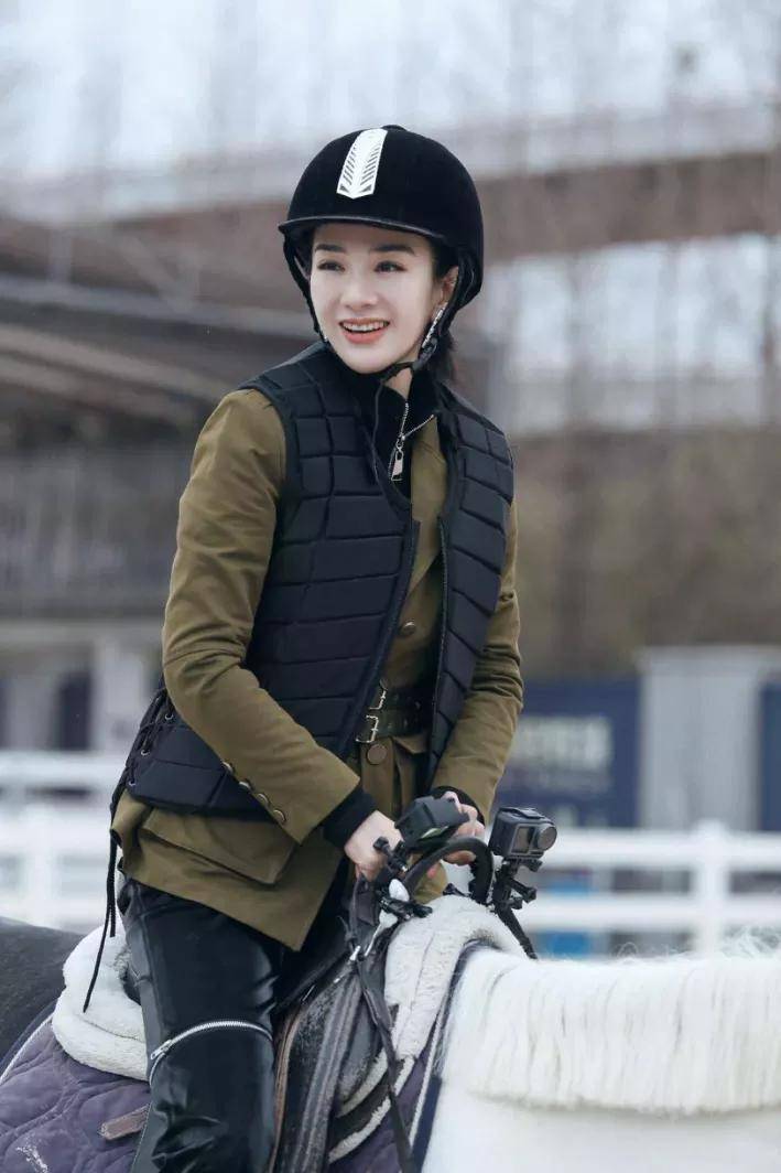 恋情|王子文恋情曝光，真羡慕她这种“恋爱脑”的女人！