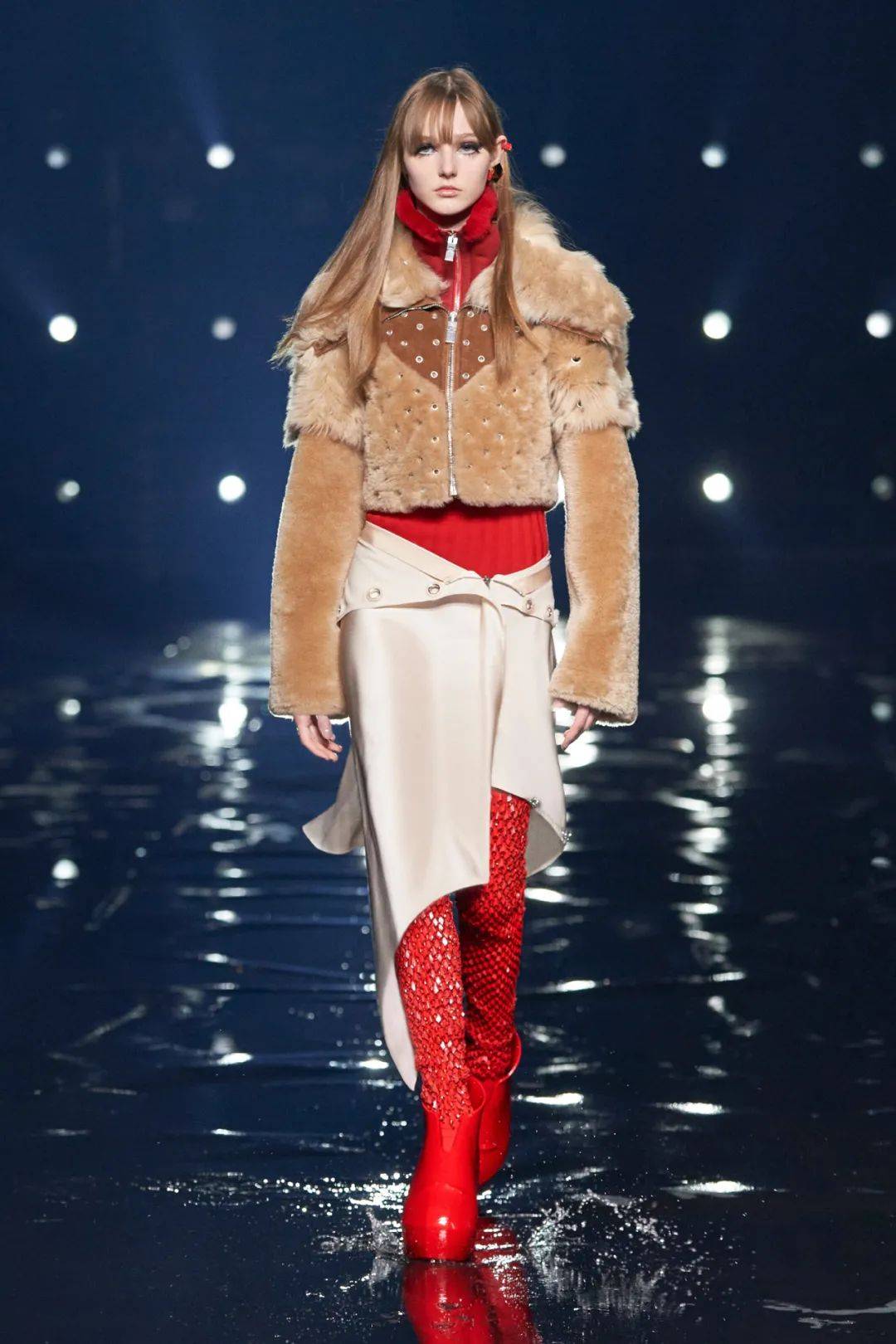 黑色|纯黑世界：Givenchy2021秋冬