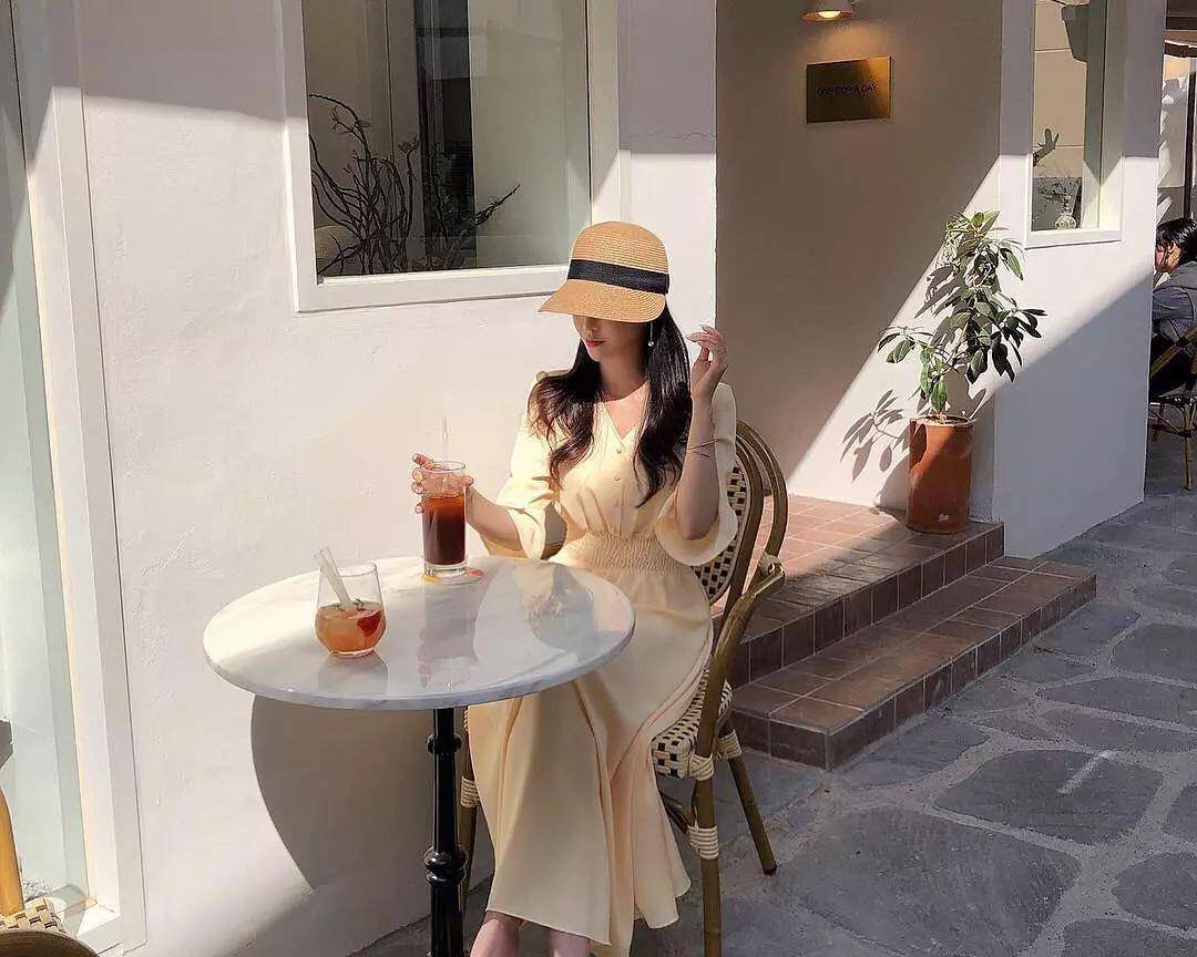 下岗|凉鞋下岗了!这双才是初夏“王炸鞋”,太惊艳了