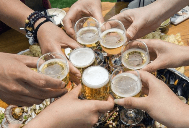 科普|科普:白酒和啤酒哪个对身体更健康?