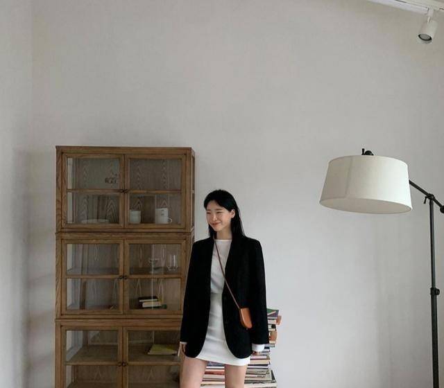 短裙|入秋后穿“西装”，这几个“穿搭雷区”尽量避开，哪怕你身材再好