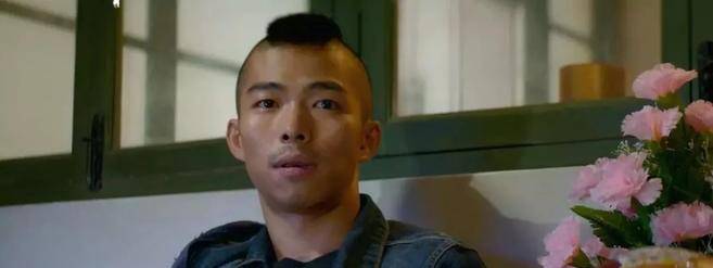 叛逆|26岁裸辞北漂，跑龙套、送外卖、无戏可拍，章宇坎坷的成名之路