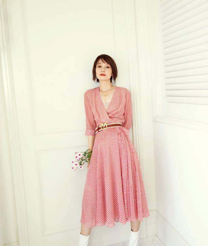 马伊琍|马伊琍离婚后越来越放飞自我了!晒甜美风景写真,美到前夫认不出