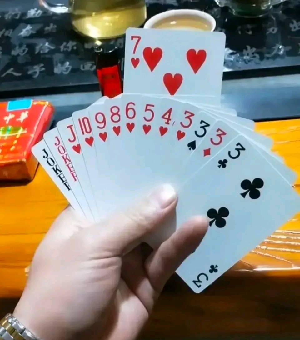 b86710da01f545729669cdb3ec47355c.jpeg
