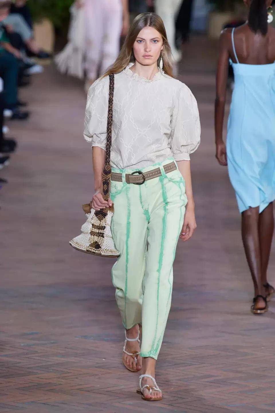 都市|在没有任何一个单品,像牛仔一样,经典、耐穿还很时髦