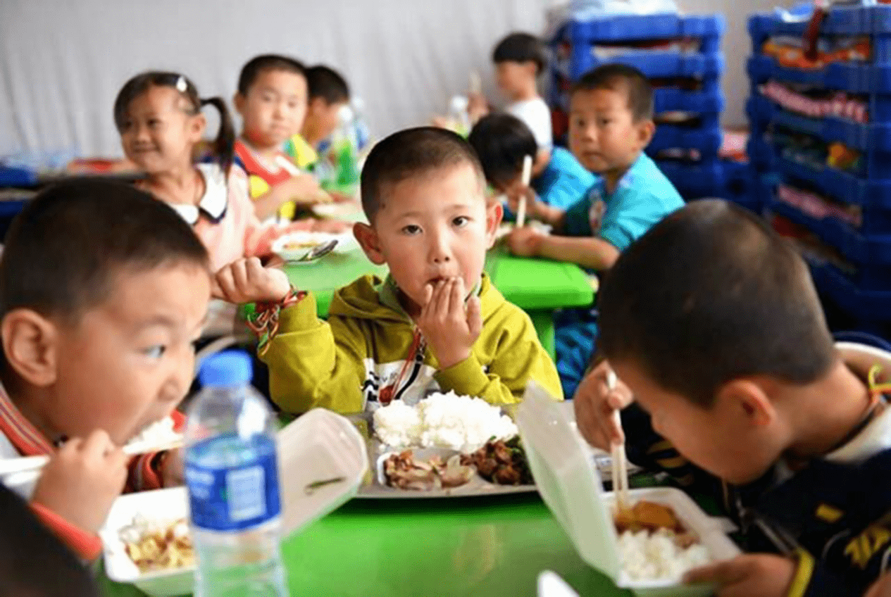 初入|9月初入幼儿园的必备指南，即将上幼儿园孩子的父母请惠存