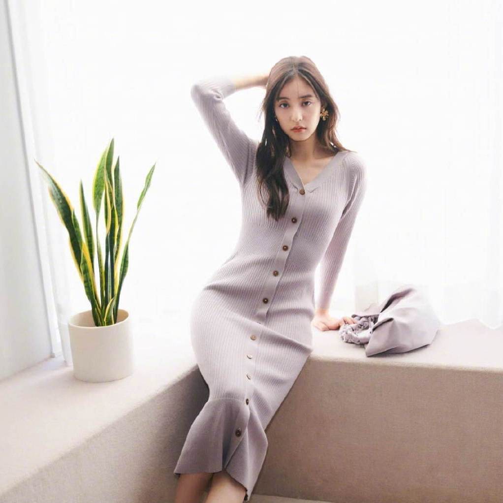 身材|秋季这2条连衣裙,时髦优雅又气质高级