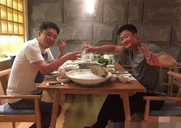 于谦|他用一顿涮羊肉，请吴京客串电影获3.5亿票房，顺带拿了个影帝！