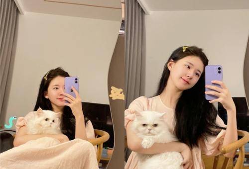 黑色|想要穿出减龄甜美风?跟着赵露思学穿搭,不同风格轻松get