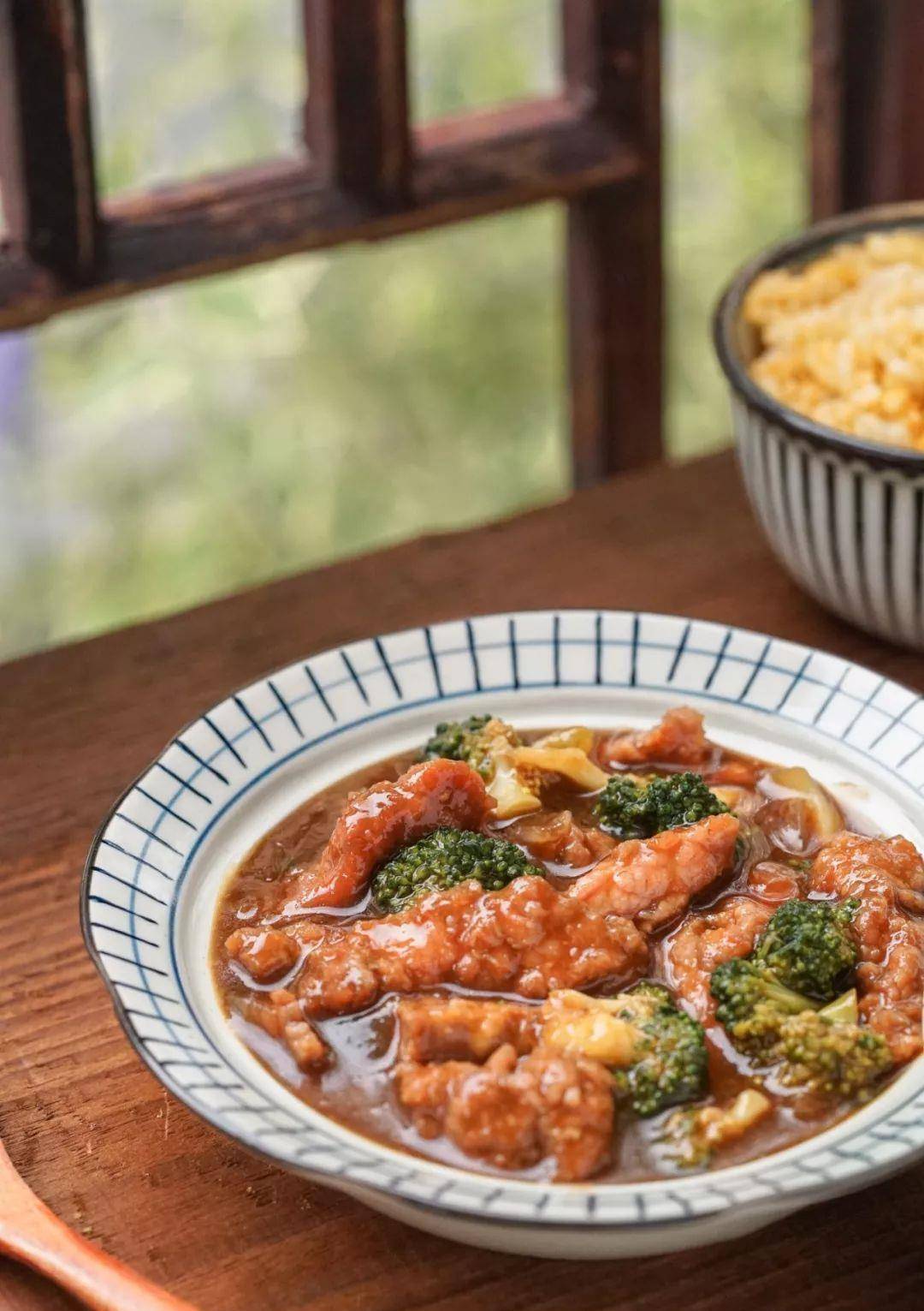 同学|不用一滴油,炖出酥酥嫩嫩又低脂的牛肉!