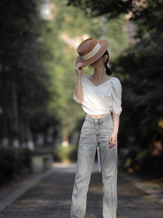 感觉|今年风头不减的泡泡袖如何穿?学会这几个搭配技巧,怎么穿都好看