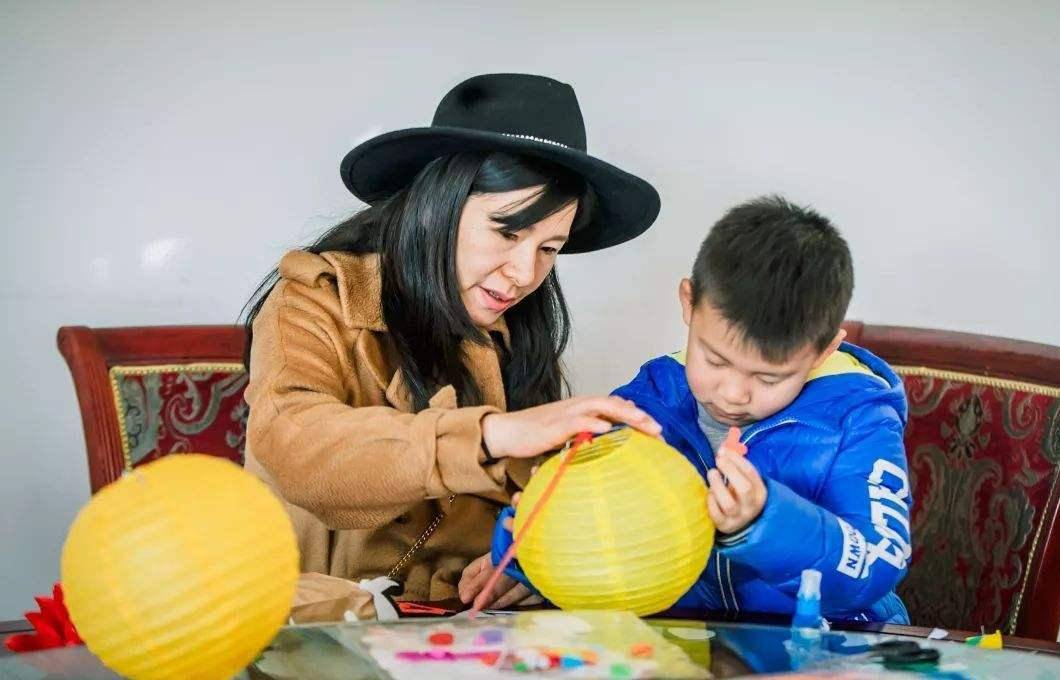 家长|幼儿园作业真的“苦不堪言”？家长：谢谢老师让我“成功经商”