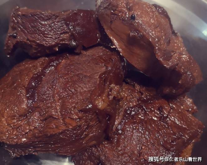 牛肉怎么切不散 8f656522550445a9a57320142c18e5ea.jpeg