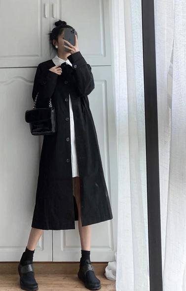 显高|搭配休闲鞋的话不仅舒适，并且时尚度也是比较高的