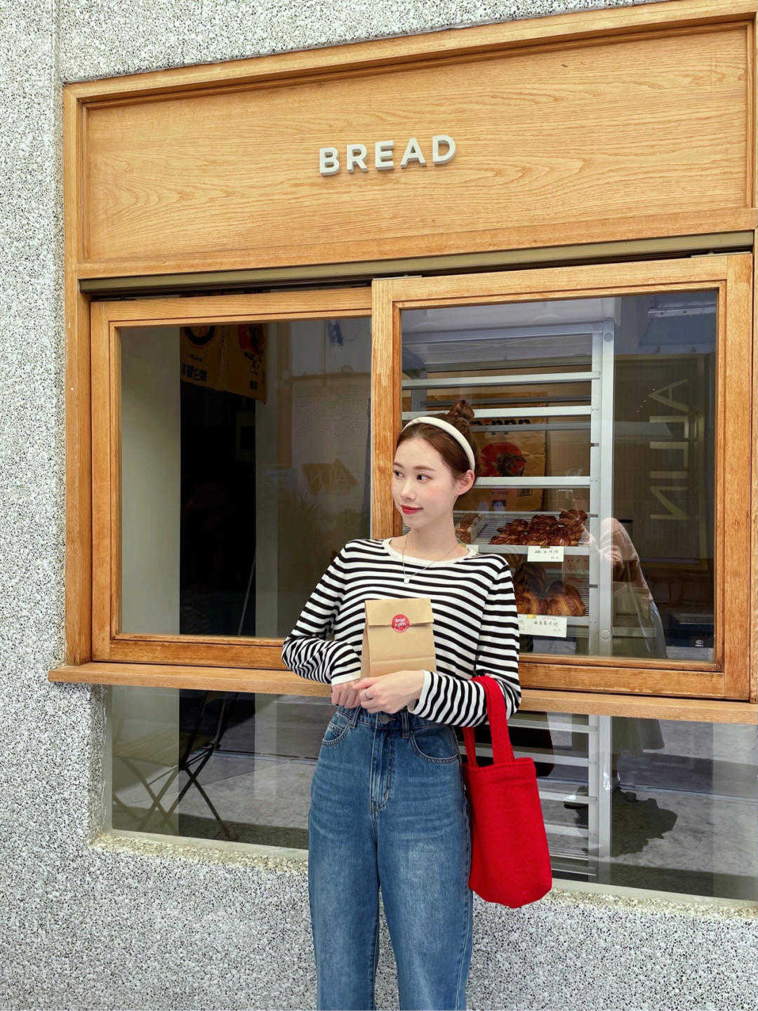 条纹|T恤怎么穿才显气质？快看看这三个小技巧，让你美得高级又洋气