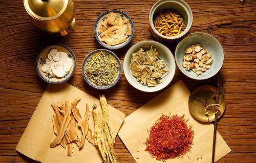 严重|肝腹水有哪些症状?