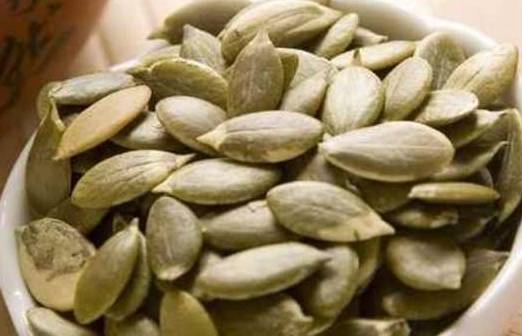 胡萝卜素|肝病最怕的3种零食，每天吃一点，肝脏慢慢变年轻！