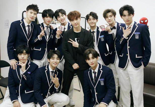 经济|视频平台驱动“偶像”经济，明星真的很赚钱吗？