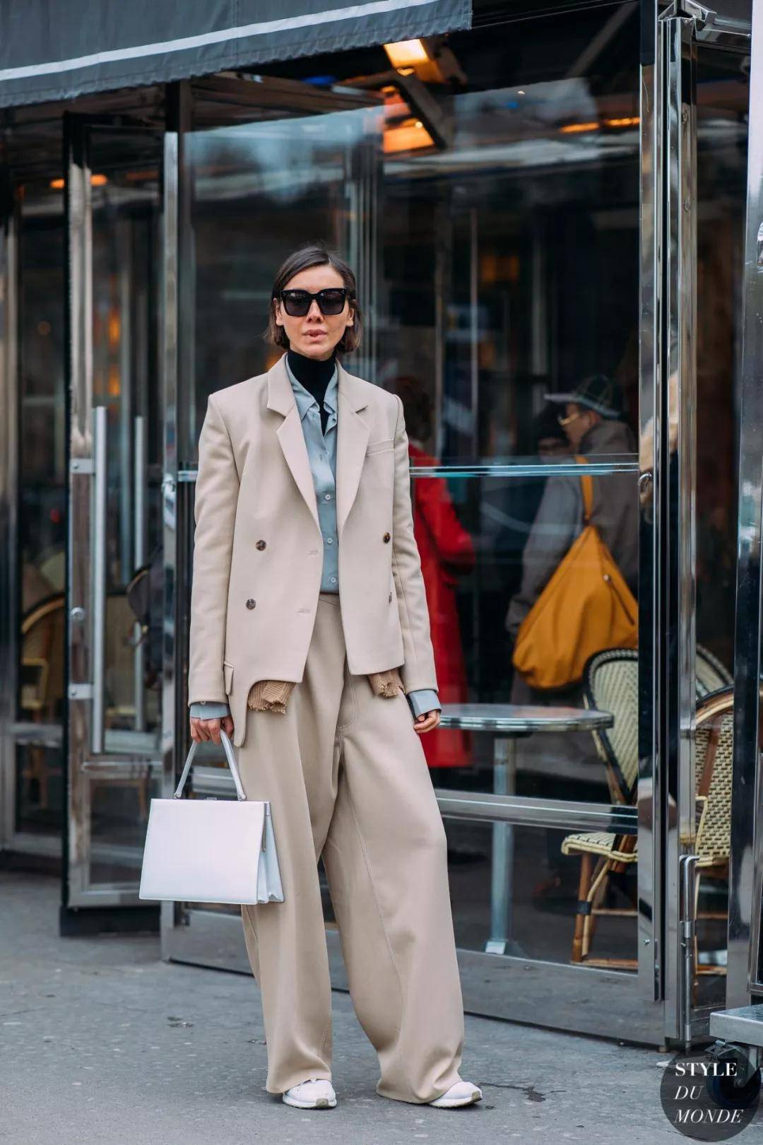 卫衣|今秋最流行的5件内搭+外套，时髦到犯规！