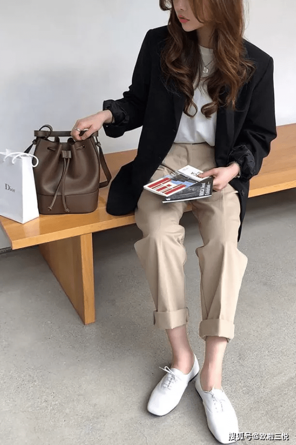 短裙|穿衣搭配: 开学季穿搭推荐