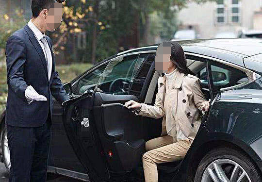 坐副驾驶要多高 170d22eed02140afbefe6b140360c789.jpeg