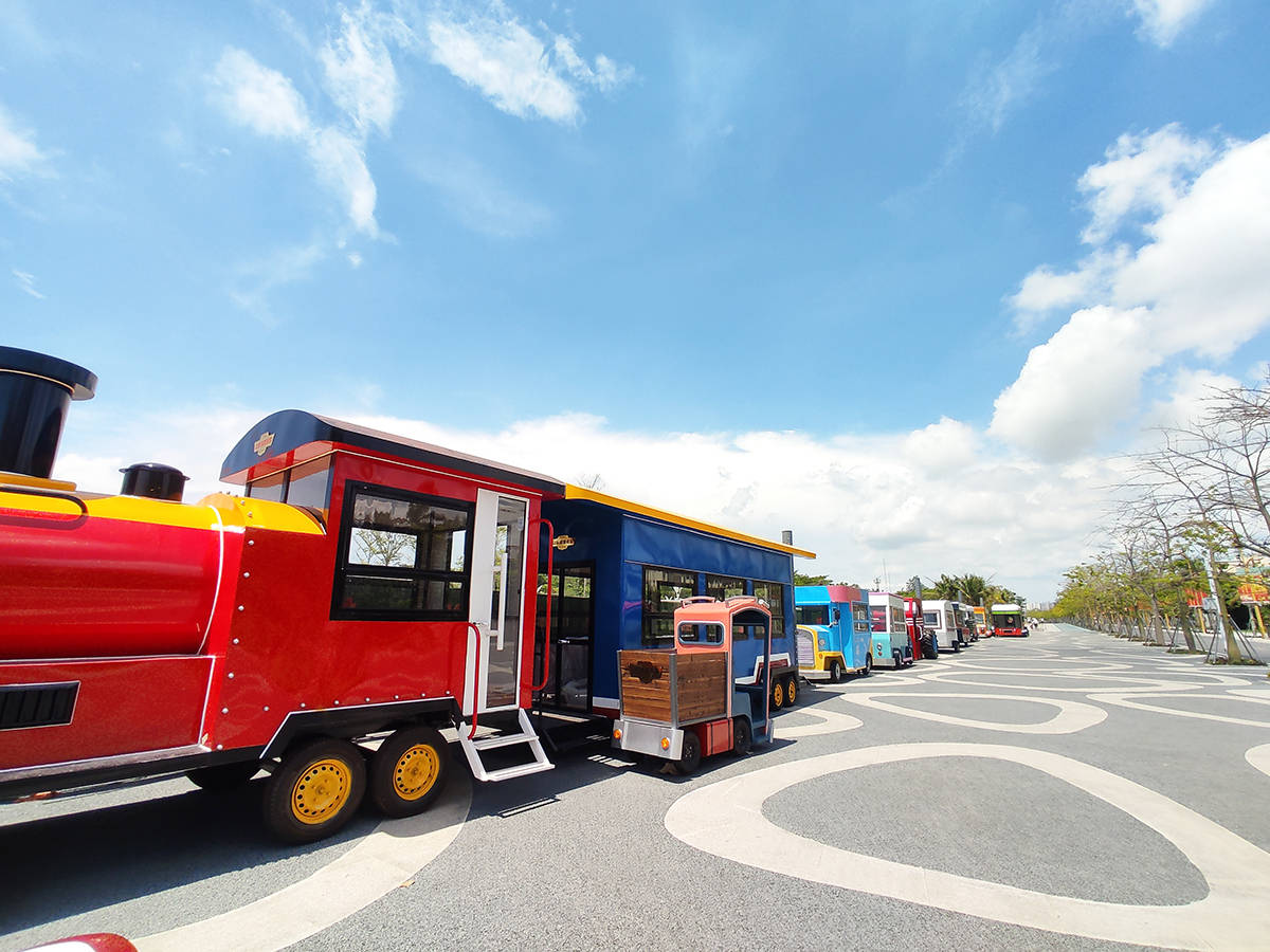 北海银滩景区30台网红车商铺已经到位！有望9月20日开业