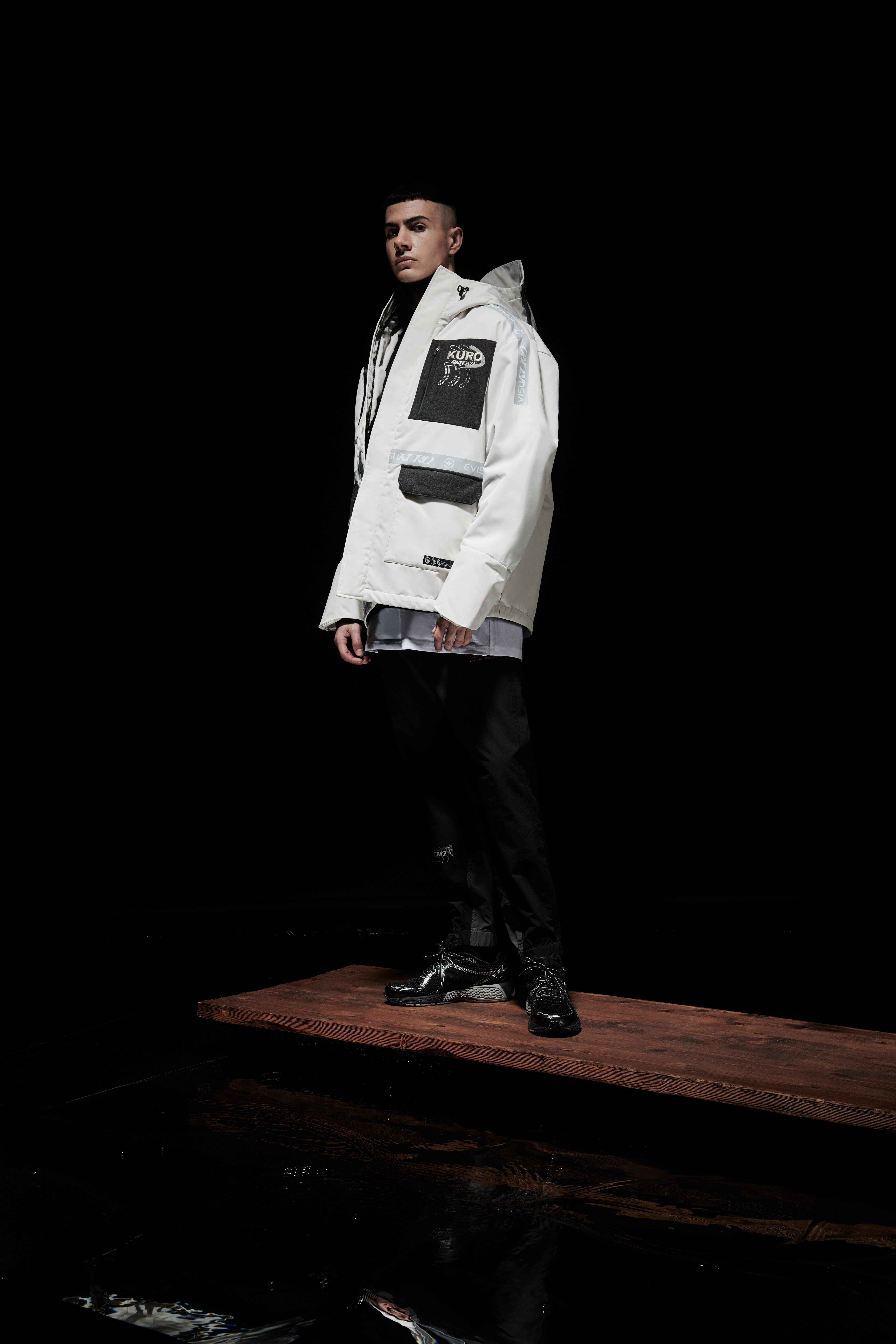 全球代言人王一博潮酷演绎evisu 2021秋冬男装系列