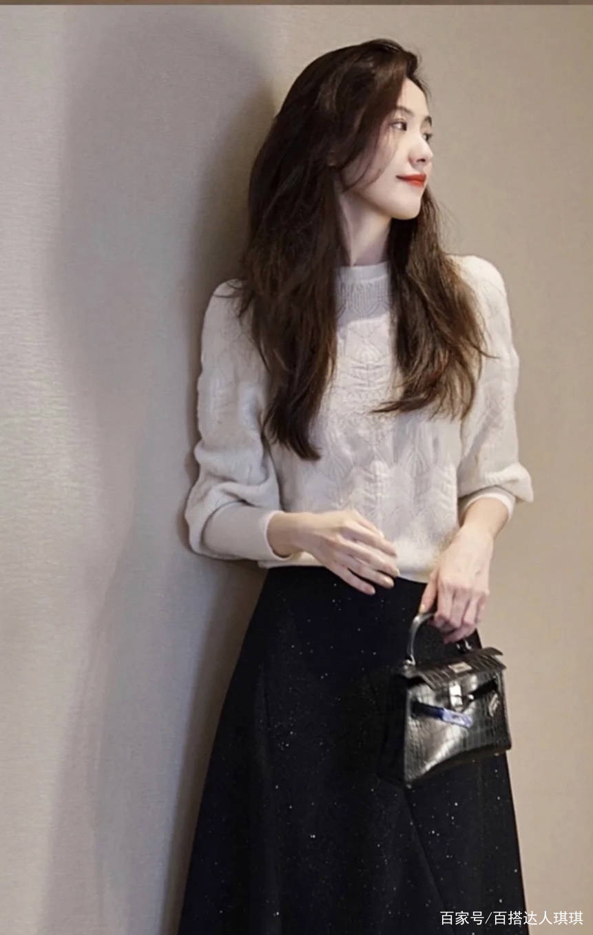 颜色|气质深深，小个子的秋冬季温暖叠穿搭配