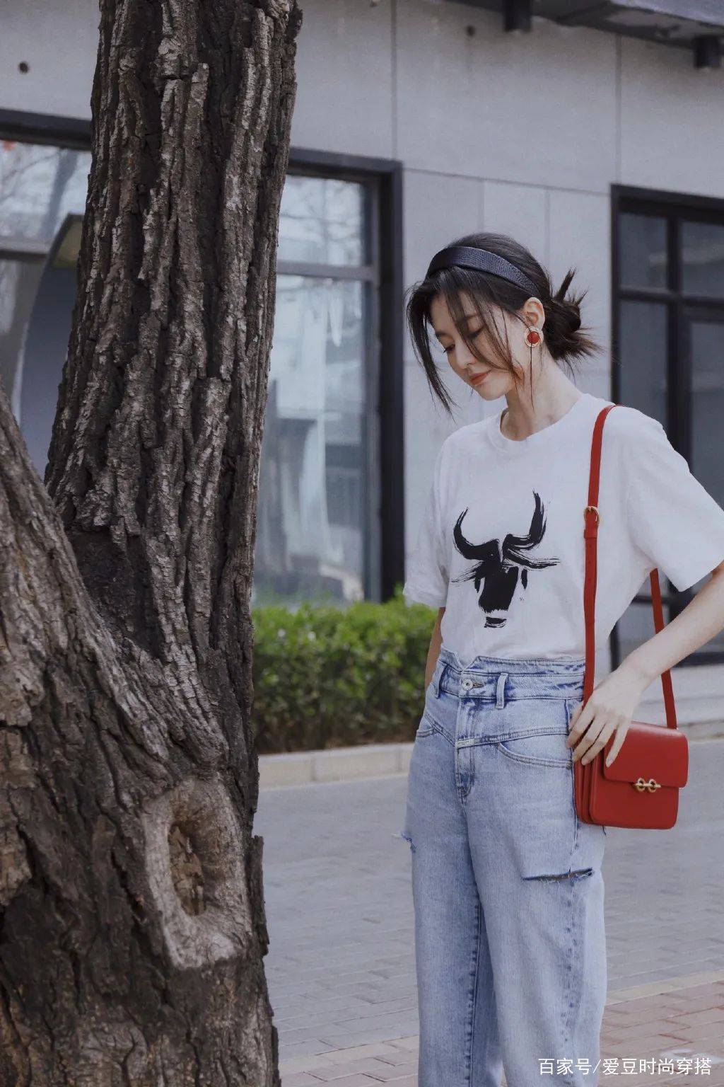 发型|你适合什么样的短发？该如何搭配秋装？