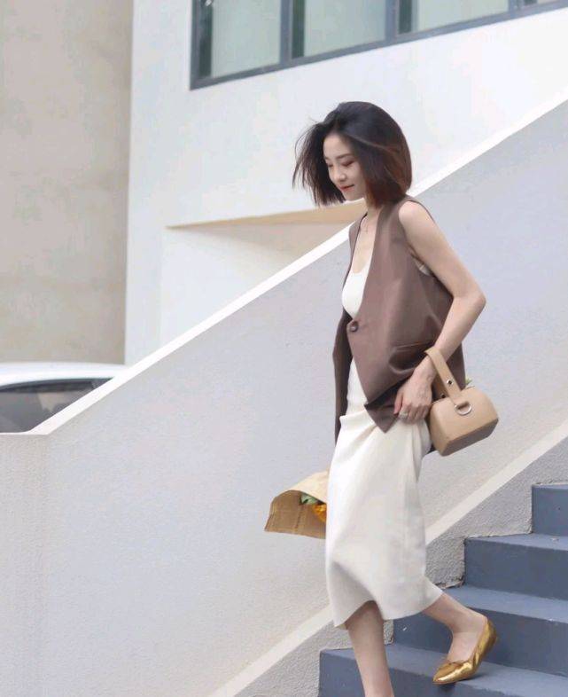设计|做个有魅力的成熟女人,会穿衣打扮是关键,优雅穿搭就很有女人味