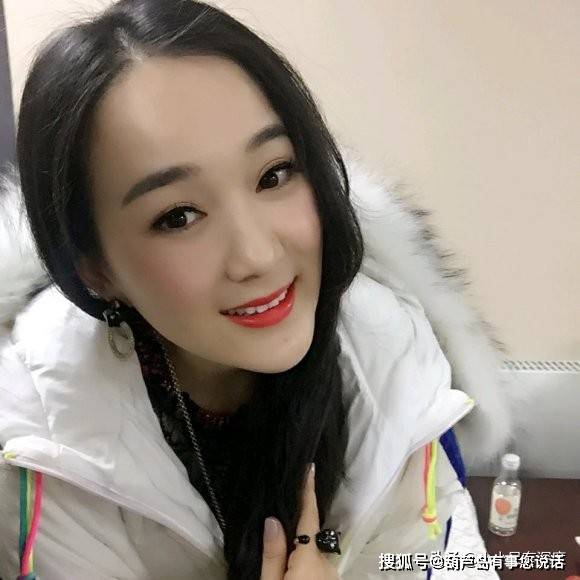 秦卫东老婆图片图片