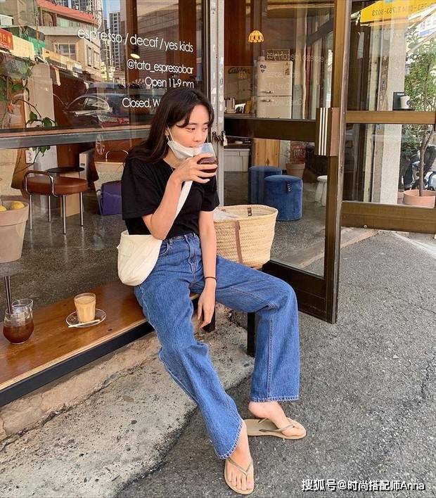 身材|5个初秋穿衣tips,瞬间提升气质,让你的日常穿搭既漂亮又时尚