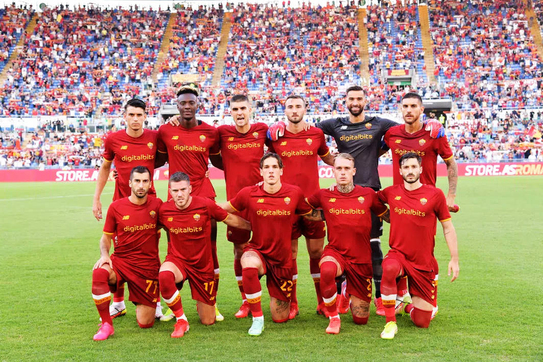 原创罗马左后卫维纳对阵秘鲁时受伤罗马19岁小将迎来参加比赛良机