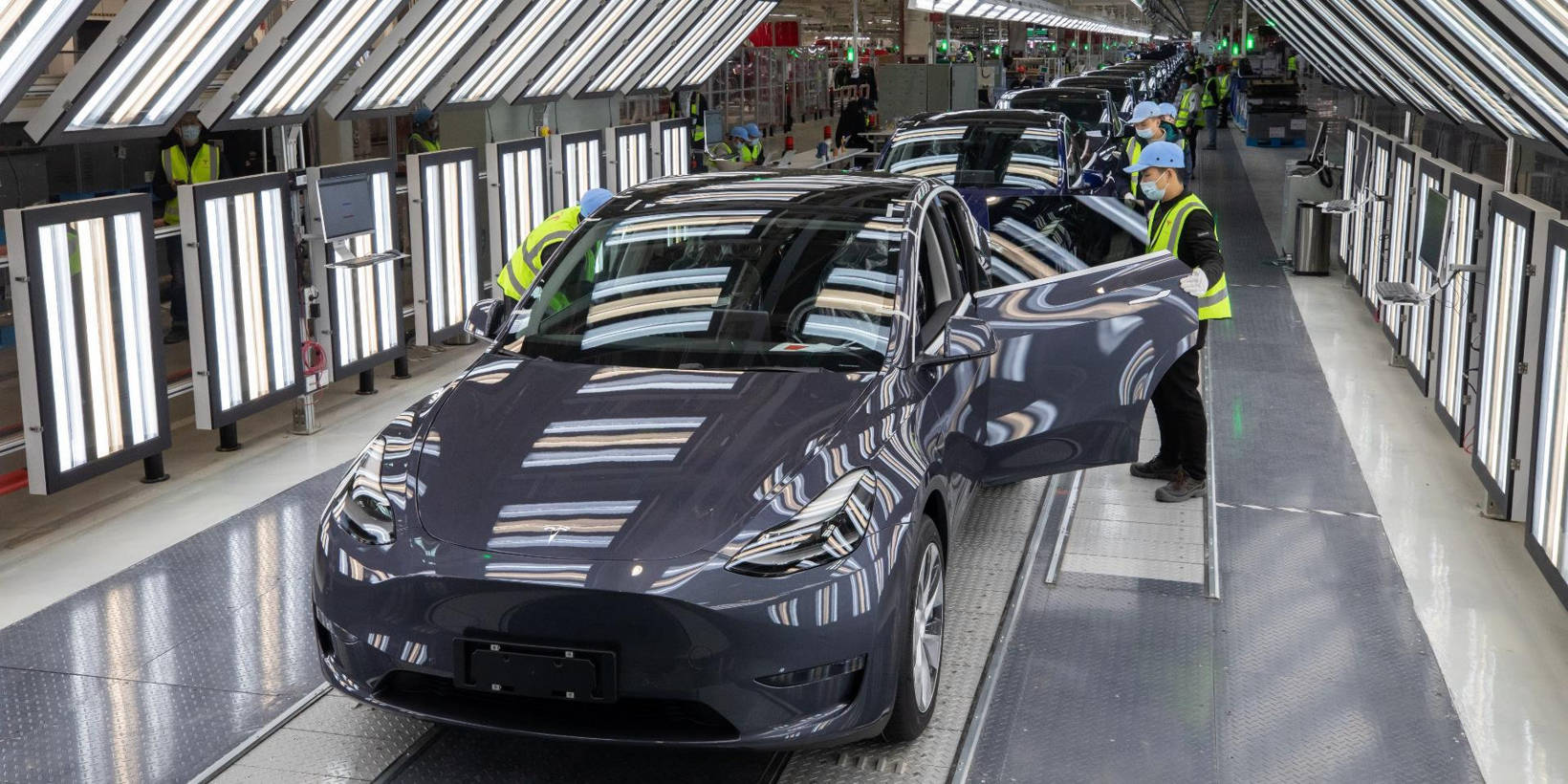 因芯片短缺 特斯拉上海工厂生产线8月曾停产四日