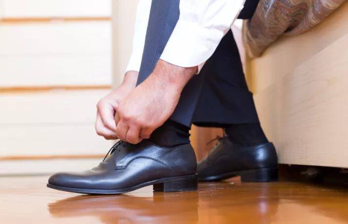 摩擦|李爱国主任分享：预防糖尿病足，穿什么鞋合适?