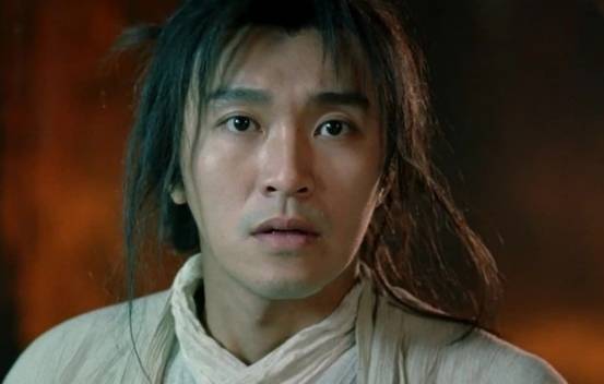 发型|星爷执着的追求同一信念，纯洁得就像他的发型，从未改变