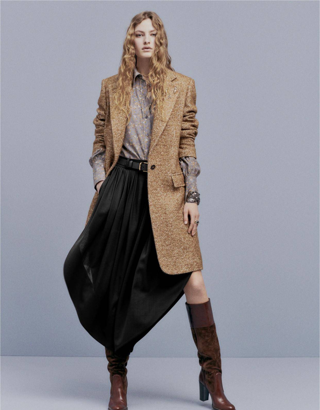 本质|2020早秋服装:让服装本质说故事,Chloe用基本元素大玩穿搭游戏