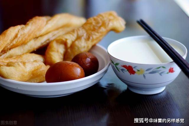 包子|北京早餐、河南早餐、四川早餐、广东早餐，10块钱左右能吃到啥？