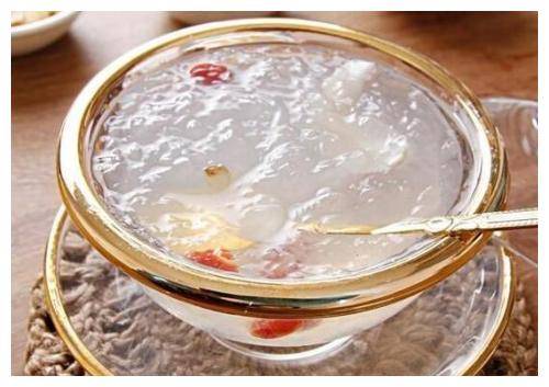 饮食|李湘富养女儿不算什么,林心如晒女儿早餐,从里到外都是亮点