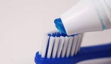 因为|每天早晨先刷牙，还是先吃饭？最重要的1件事，大家都忽视了