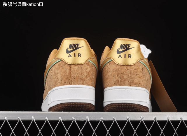 软木塞|Nike Air Force 1＇ Low Pineapple Cork 软木塞菠萝空军一号运动休闲鞋评测