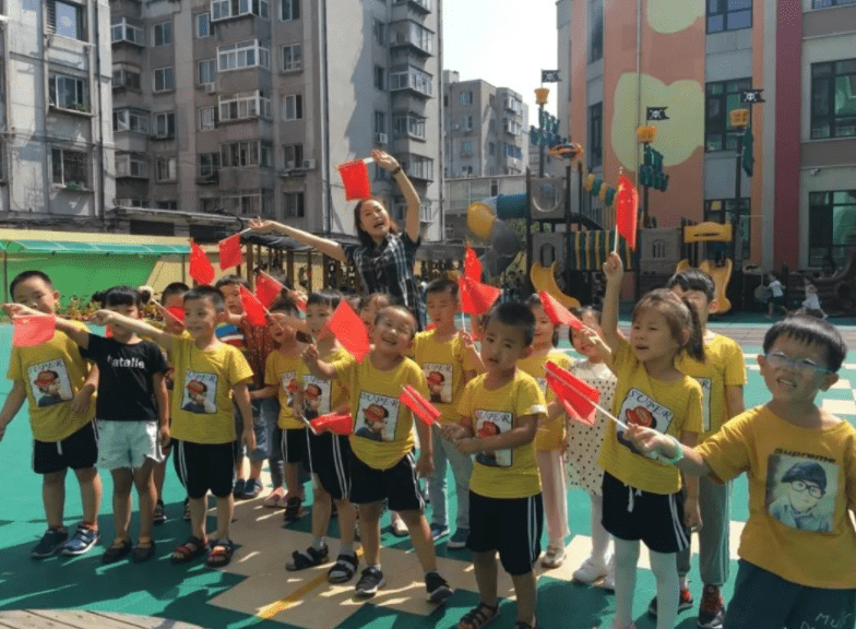 办学|幼儿园招生遇冷，从报名靠抢到“一孩难求”，中间经历了什么？