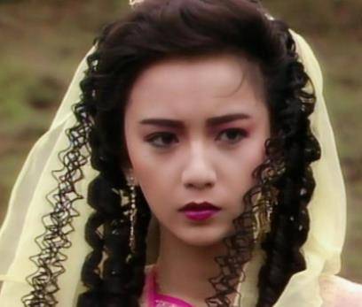 服装|女星挑战异域造型：“玉兔精”惊为天人，谁才是你心中最美风景？