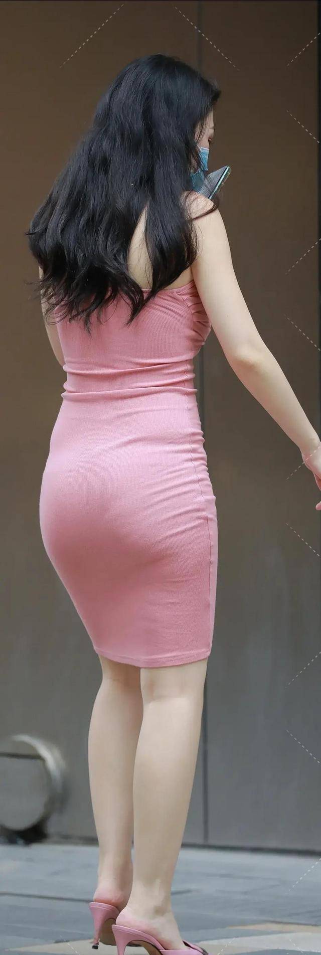 气质|气质优雅的连衣裙装扮尽显洋气穿搭，时尚雅致又清爽，清新减龄