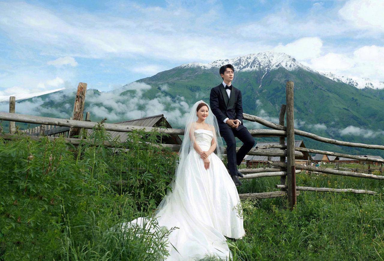 新疆人婚纱照